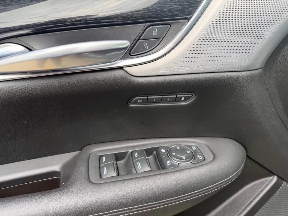 2021 Cadillac XT5 - Image 11 of 20