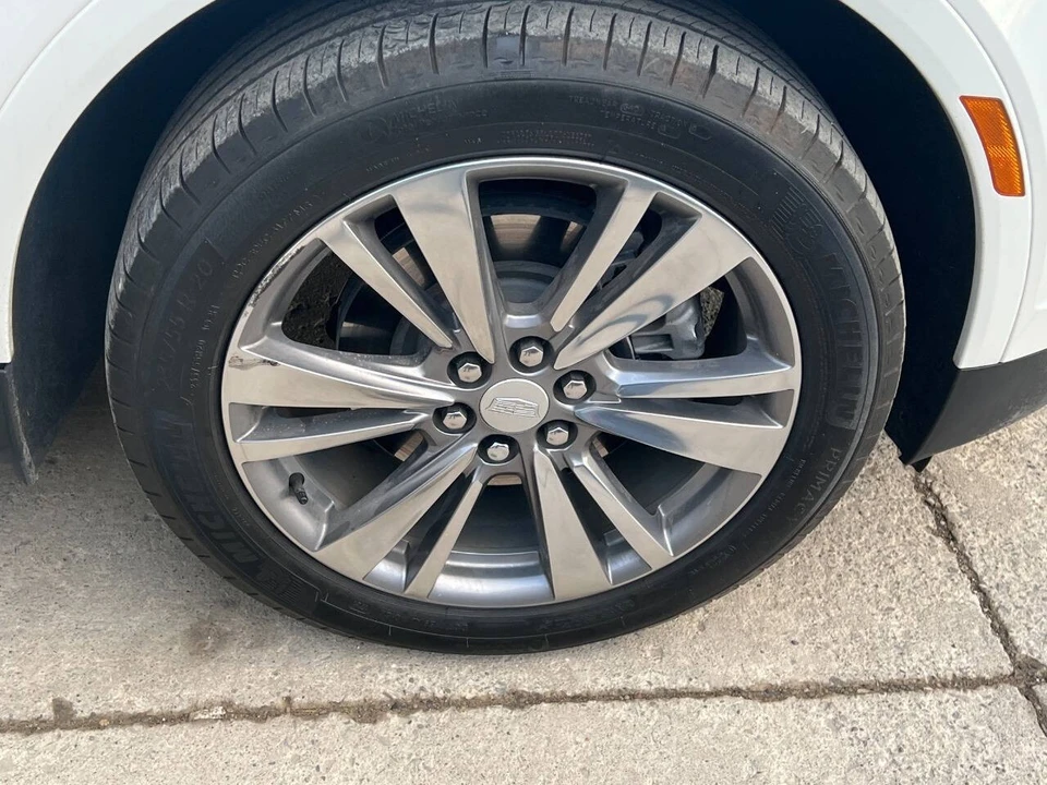 2021 Cadillac XT5 - Image 9 of 21