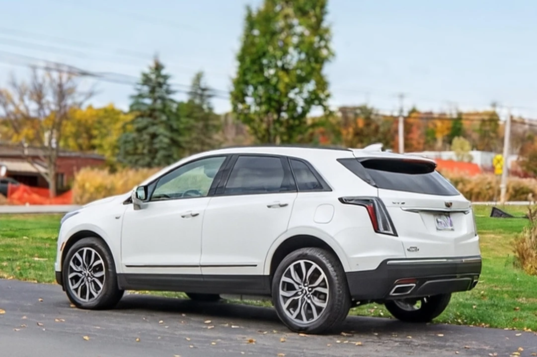 2021 Cadillac XT5 - Image 3 of 21