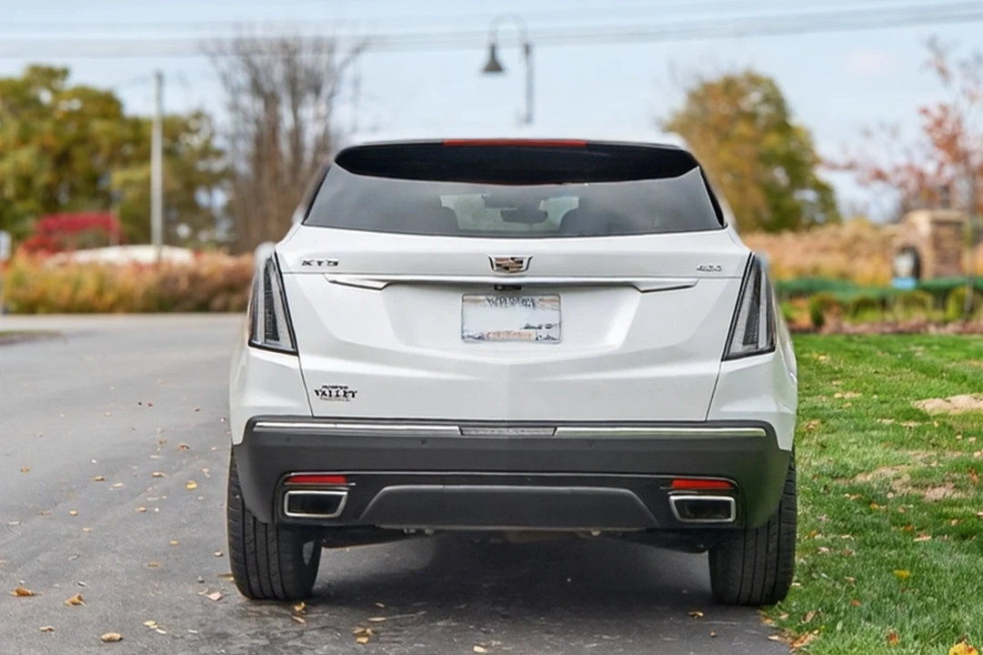 2021 Cadillac XT5 - Image 4 of 21
