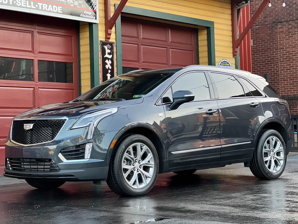 2021 Cadillac XT5 - Image 9 of 12