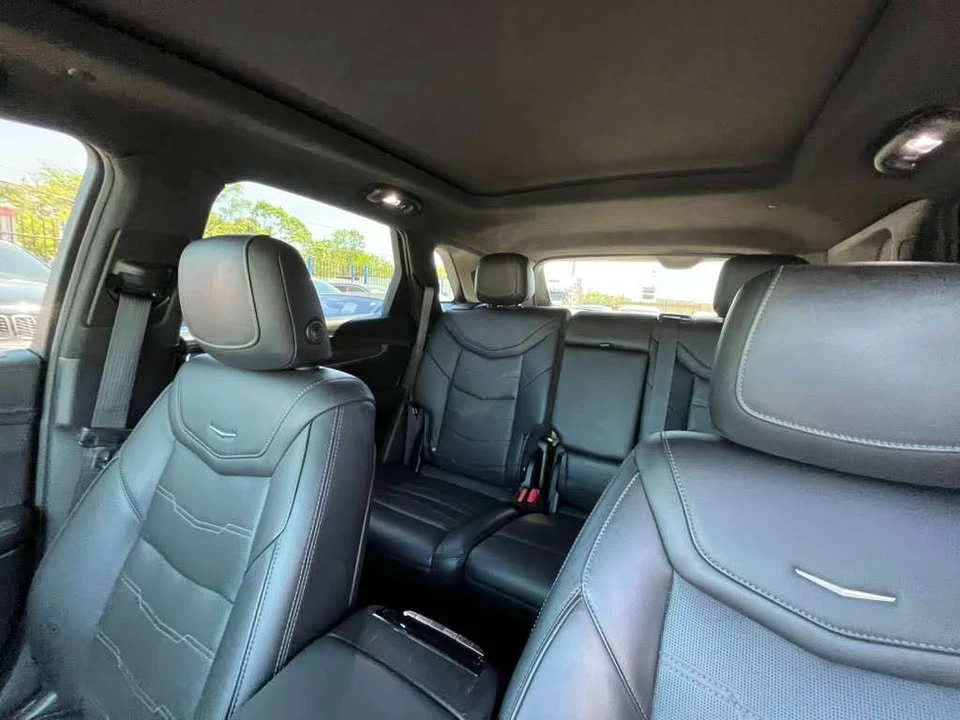 2021 Cadillac XT5 - Image 14 of 20