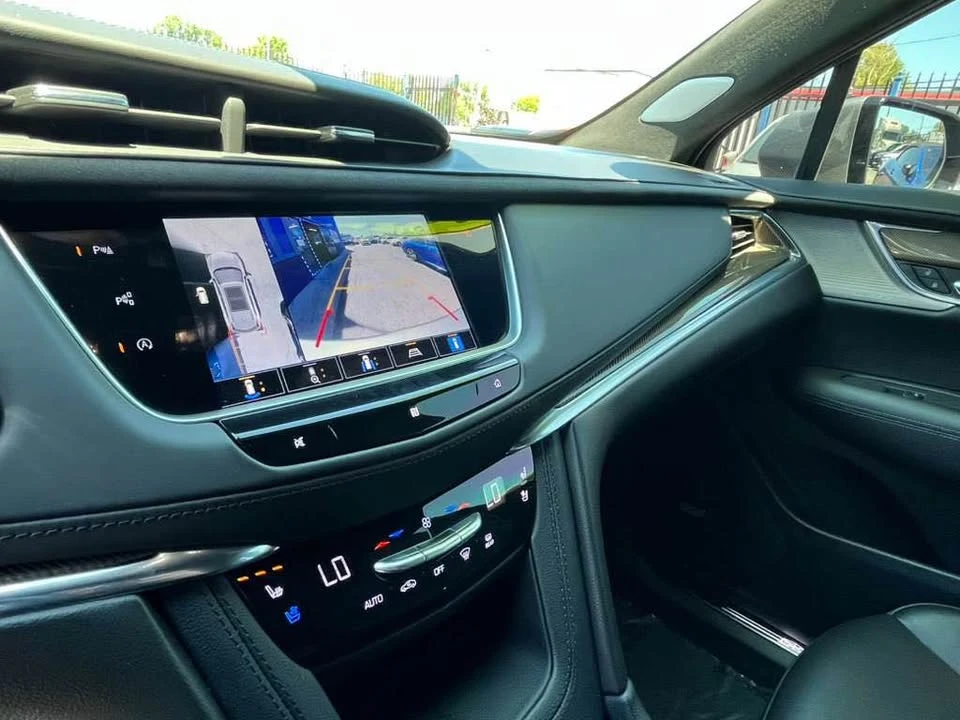 2021 Cadillac XT5 - Image 17 of 20