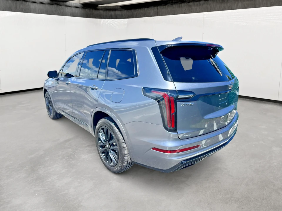 2021 Cadillac XT6 - Image 6 of 31