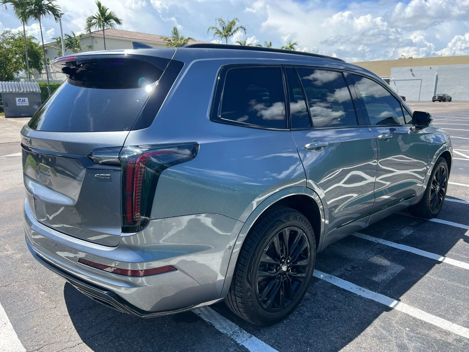 2021 Cadillac XT6 - Image 17 of 31