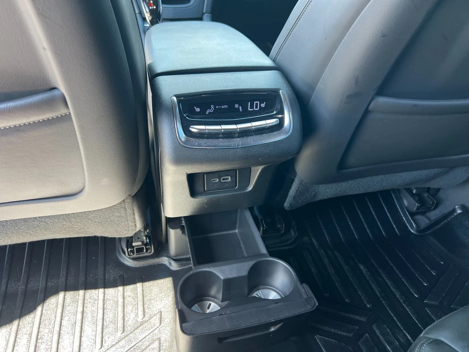 2021 Cadillac XT6 - Image 30 of 31