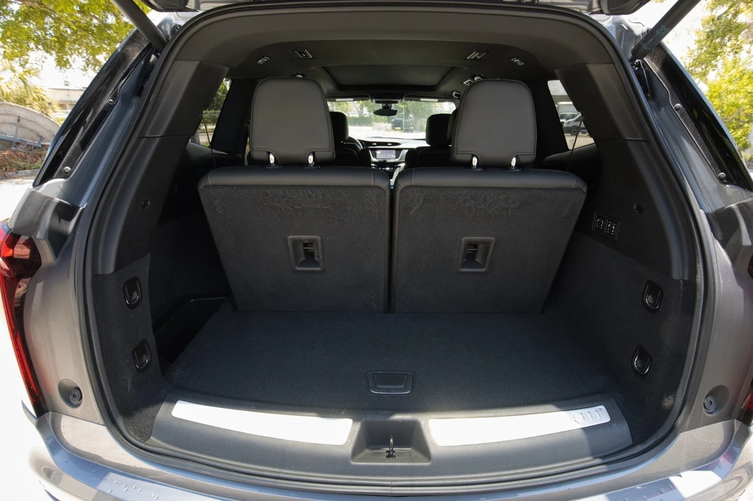 2021 Cadillac XT6 - Image 23 of 31
