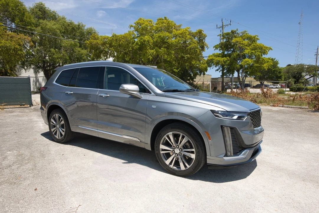 2021 Cadillac XT6 - Image 8 of 31