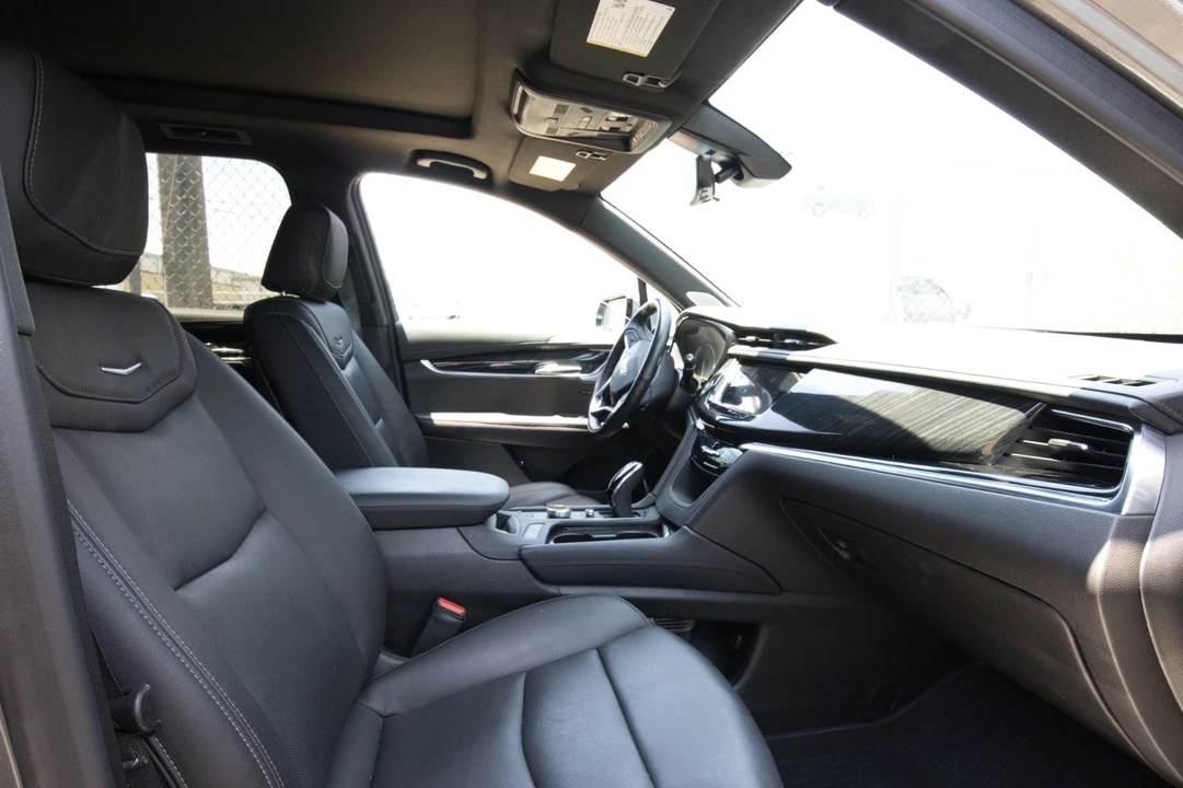 2021 Cadillac XT6 - Image 26 of 31
