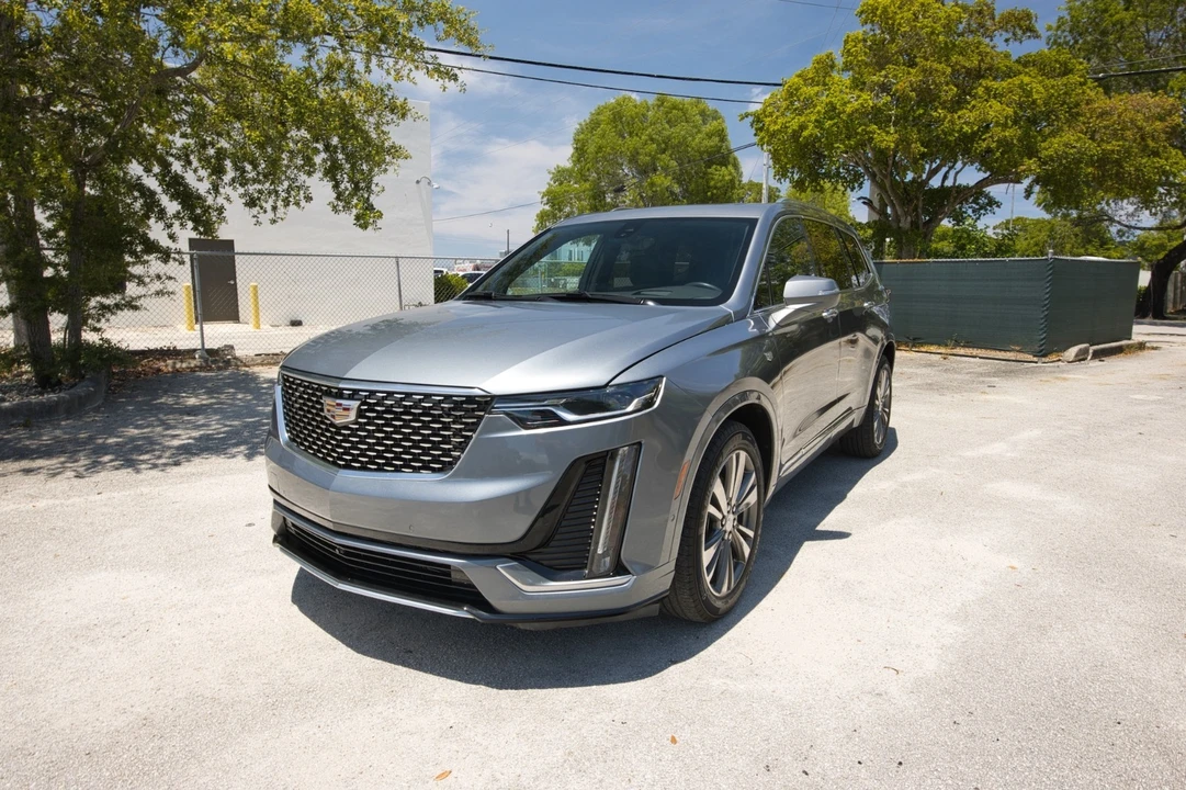 2021 Cadillac XT6 - Image 3 of 31