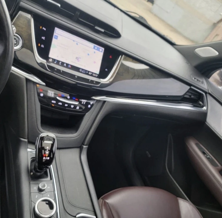 2021 Cadillac XT6 - Image 12 of 17