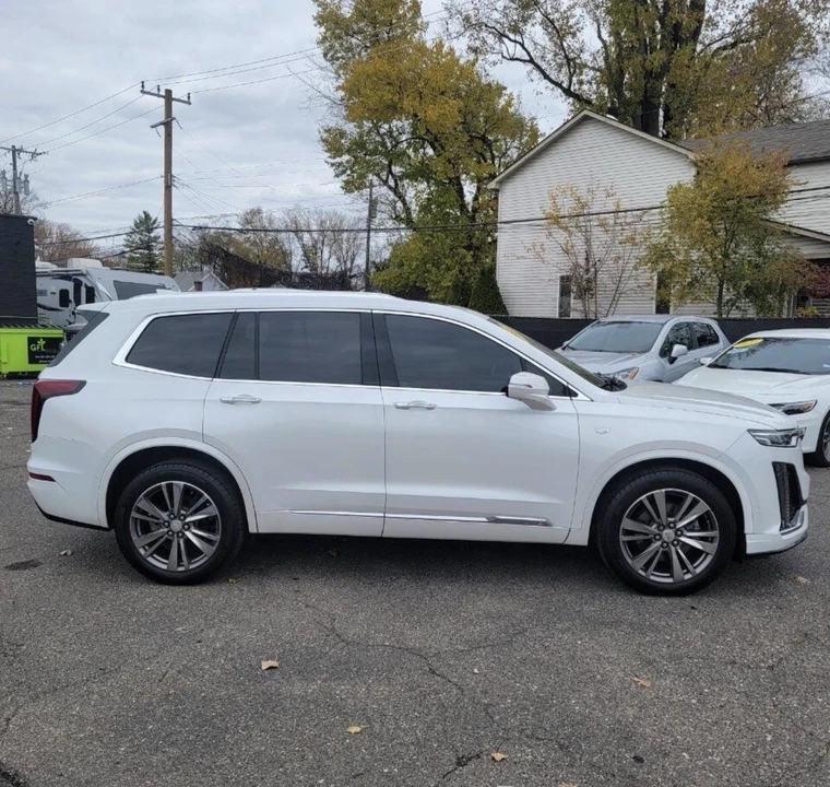 2021 Cadillac XT6 - Image 8 of 17