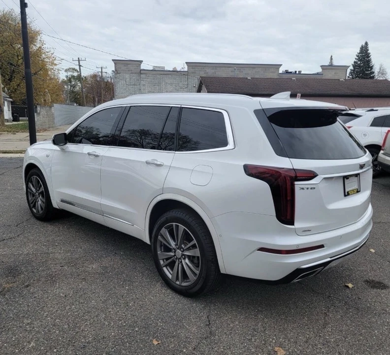 2021 Cadillac XT6 - Image 4 of 17