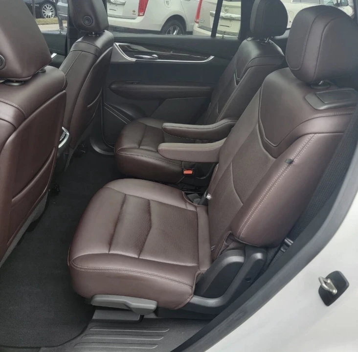 2021 Cadillac XT6 - Image 10 of 17