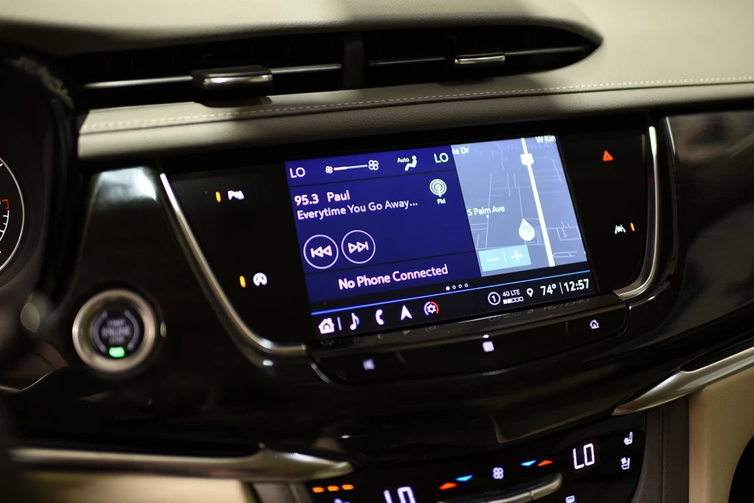 2021 Cadillac XT6 - Image 19 of 21