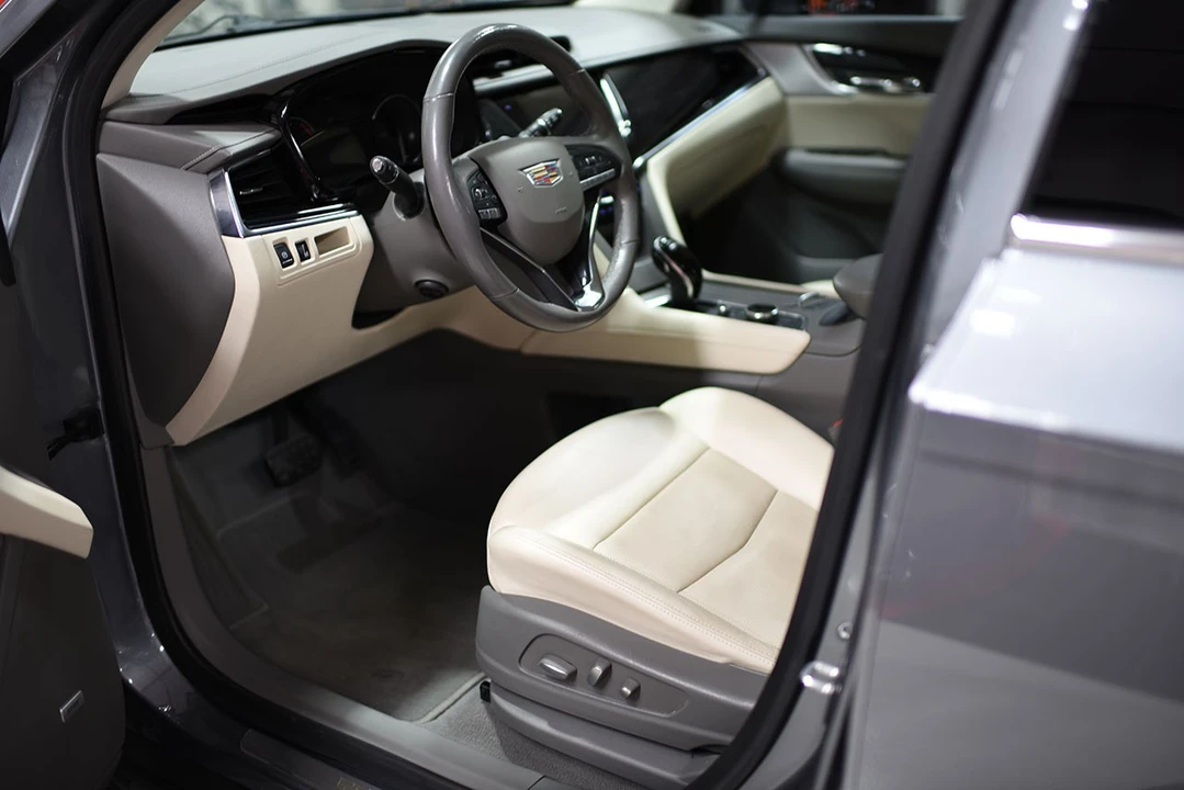 2021 Cadillac XT6 - Image 9 of 21