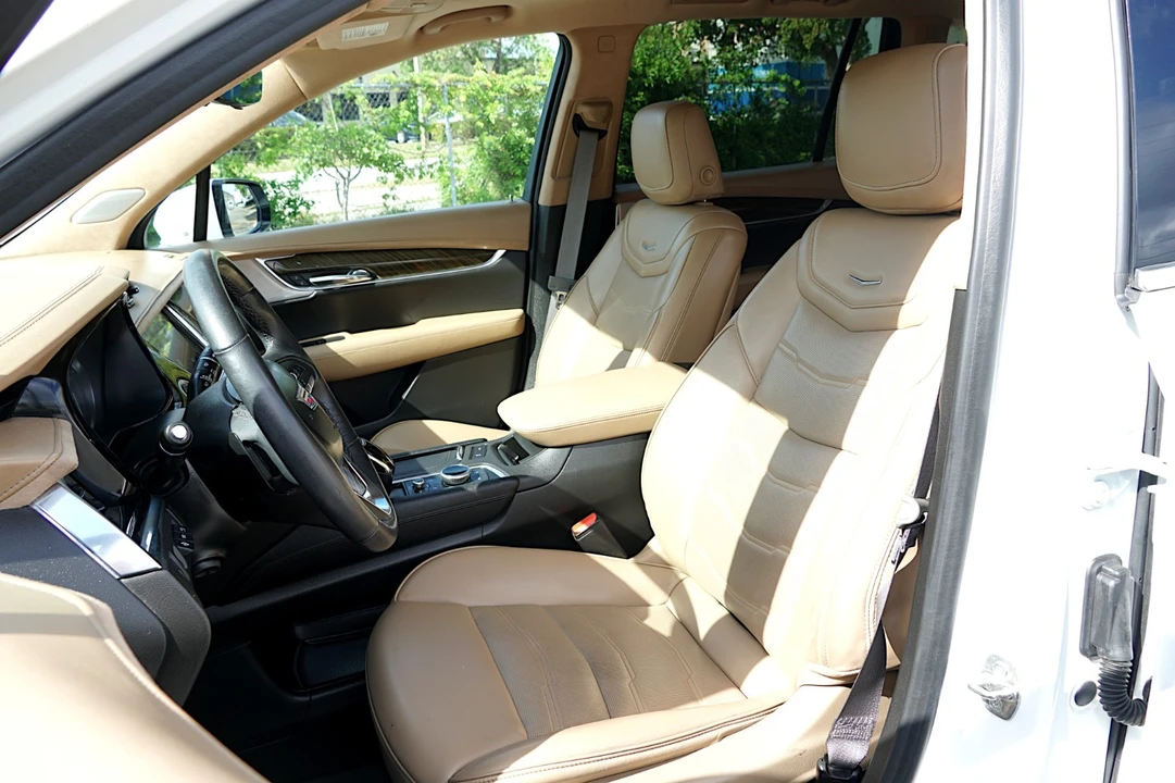 2021 Cadillac XT6 - Image 21 of 31