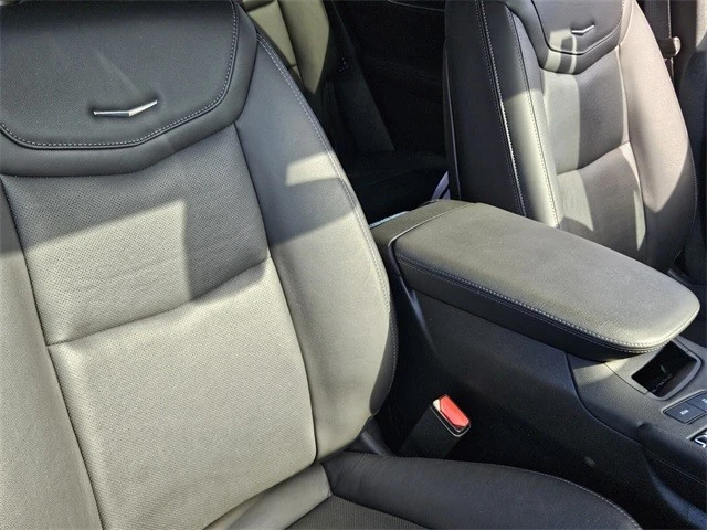 2021 Cadillac XT6 - Image 18 of 21