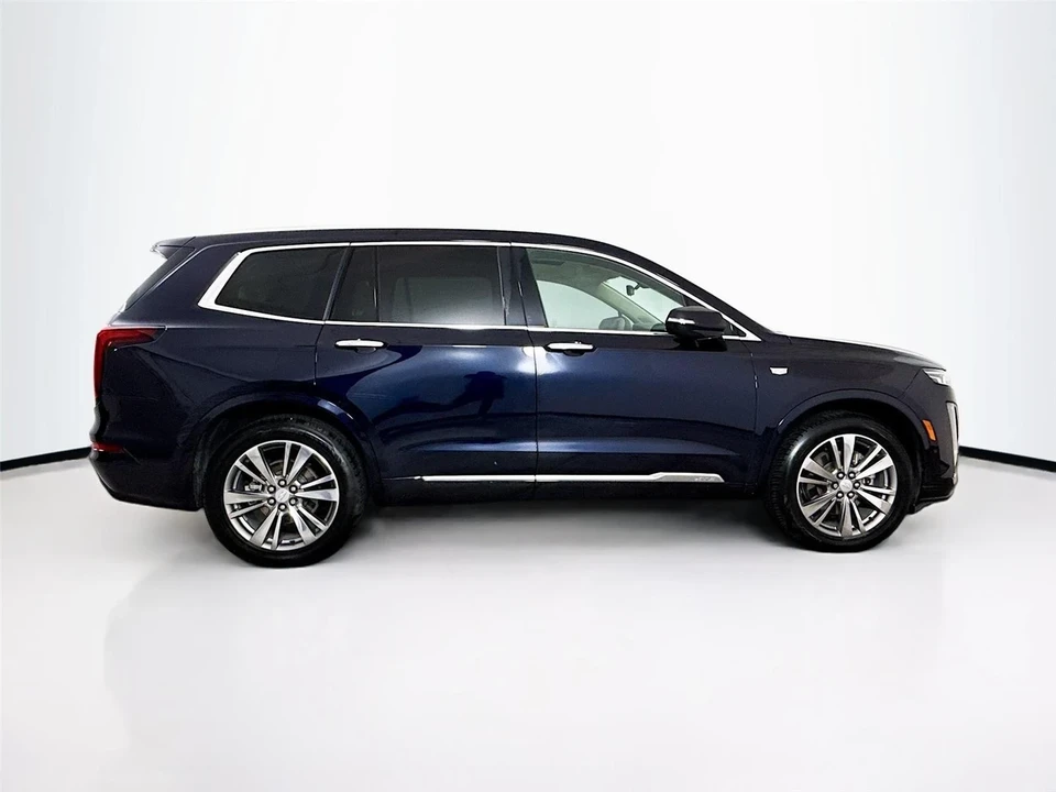 2021 Cadillac XT6 - Image 8 of 21