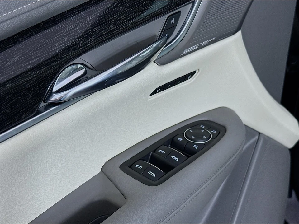 2021 Cadillac XT6 - Image 18 of 21