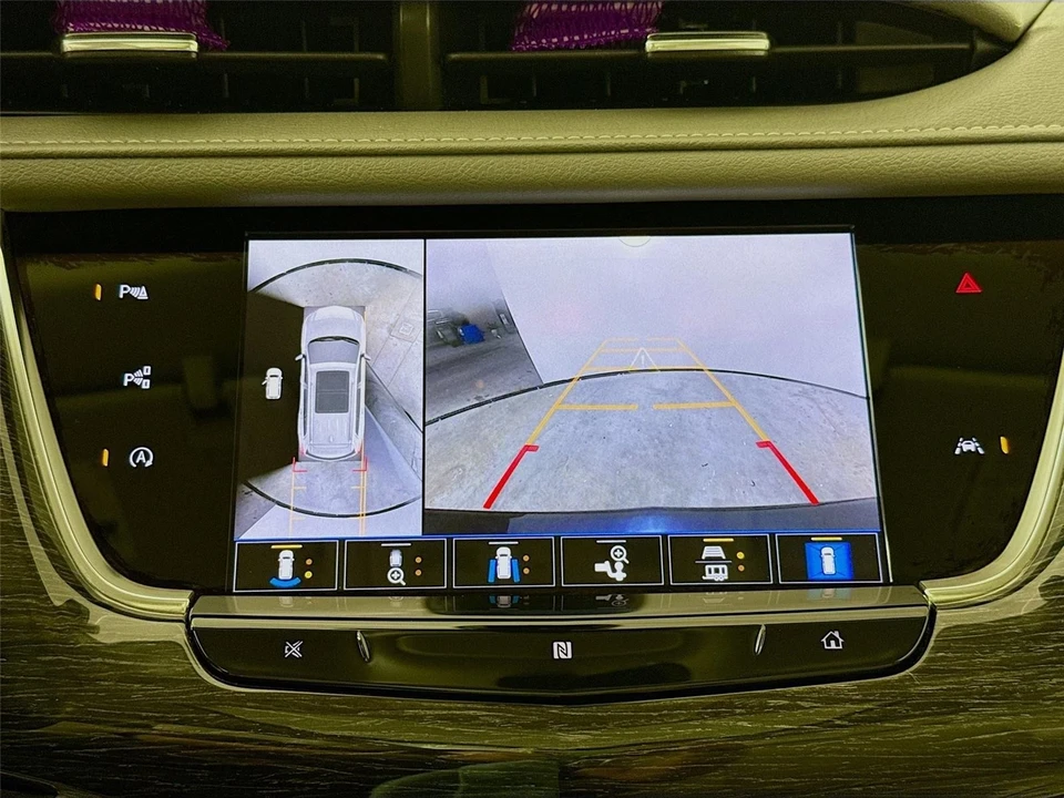 2021 Cadillac XT6 - Image 14 of 21