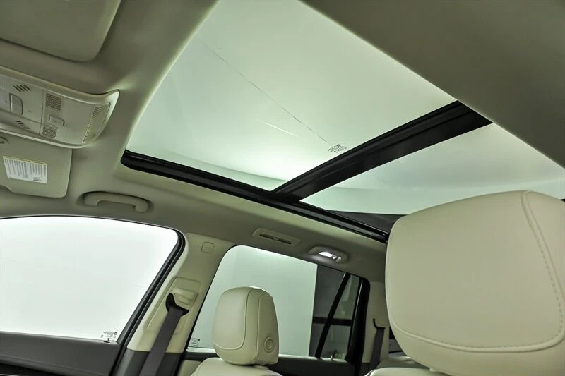 2021 Cadillac XT6 - Image 19 of 31