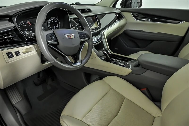 2021 Cadillac XT6 - Image 16 of 31