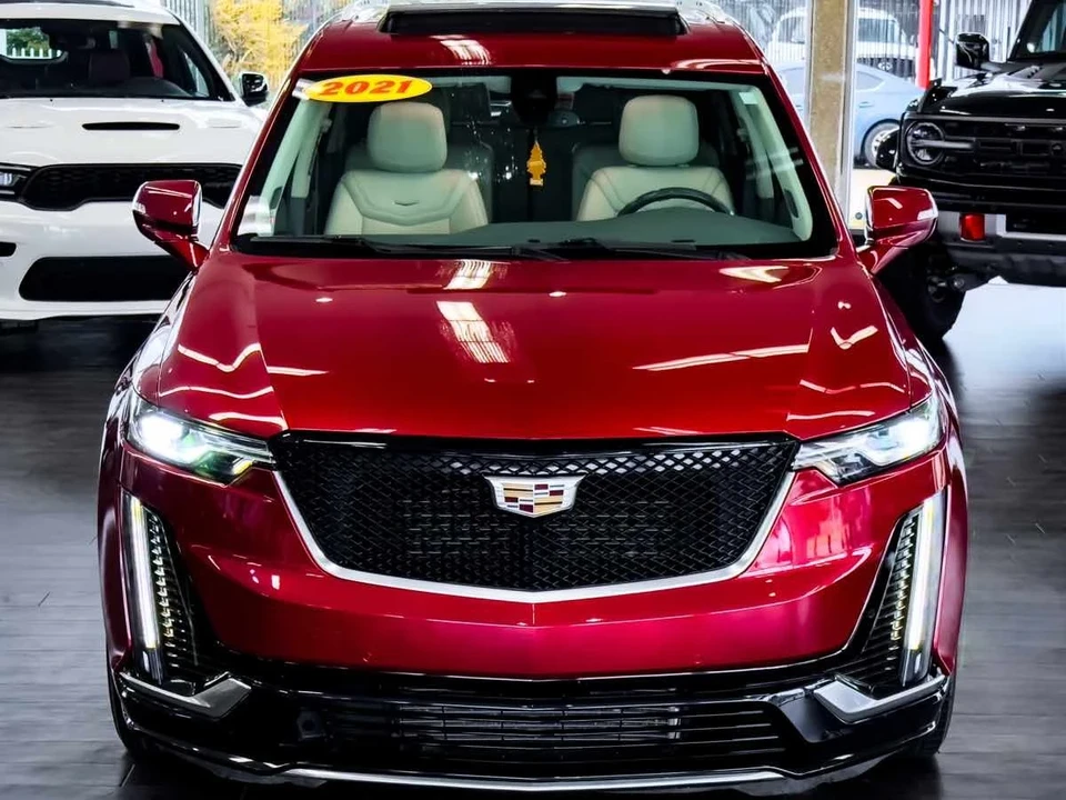 2021 Cadillac XT6 - Image 3 of 12