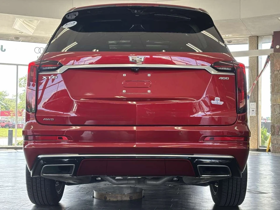 2021 Cadillac XT6 - Image 11 of 31