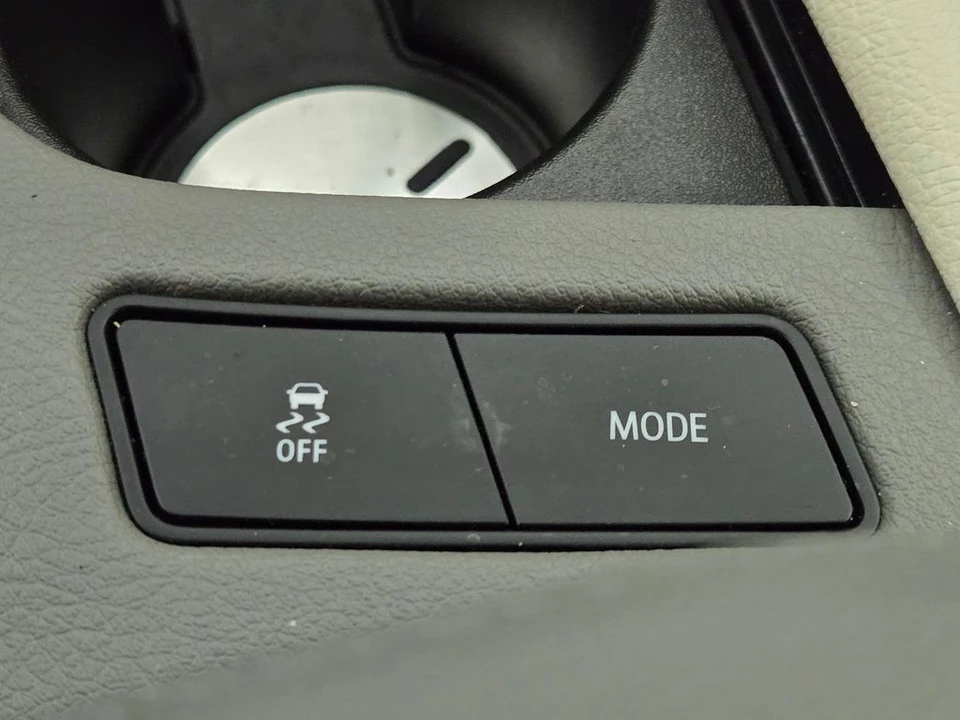 2021 Cadillac XT6 - Image 5 of 12