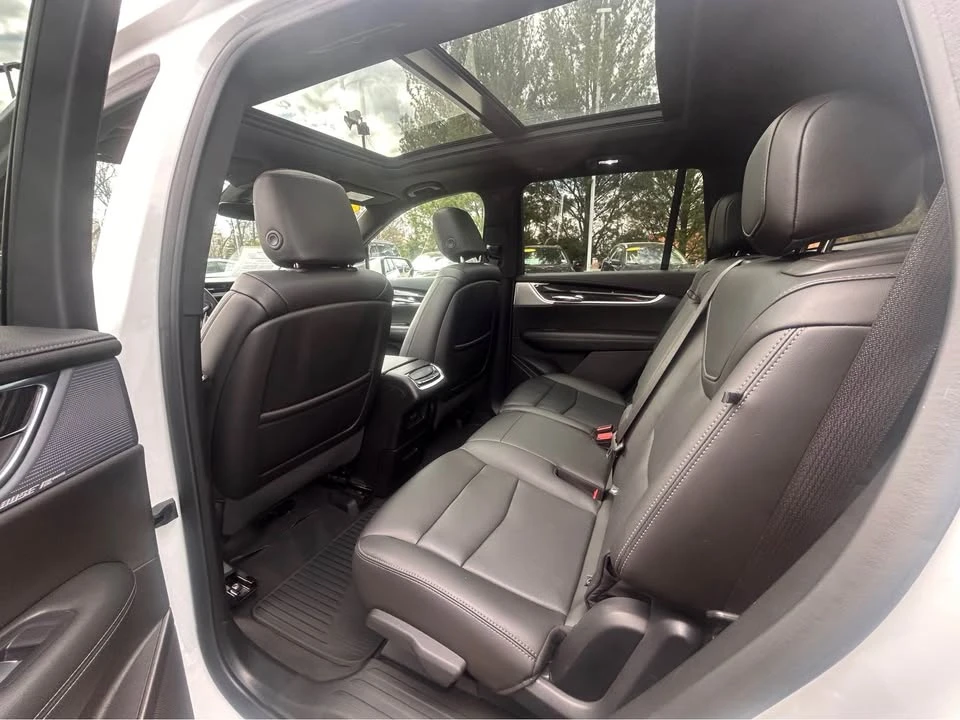 2021 Cadillac XT6 - Image 7 of 7