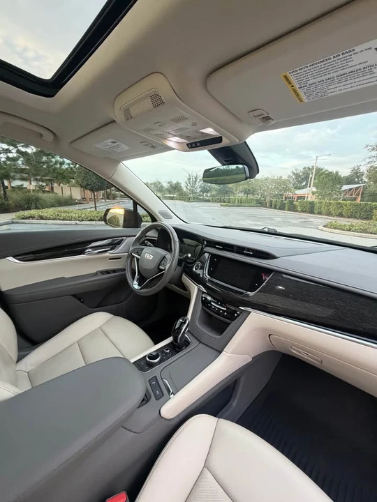 2021 Cadillac XT6 - Image 13 of 18
