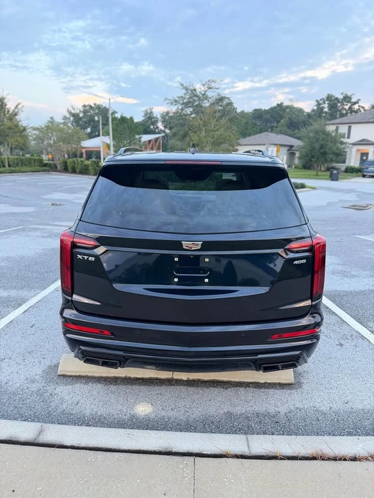2021 Cadillac XT6 - Image 9 of 18