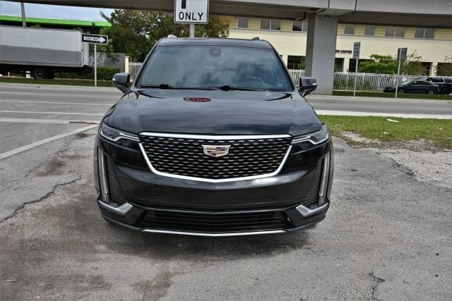 2021 Cadillac XT6 - Image 2 of 18