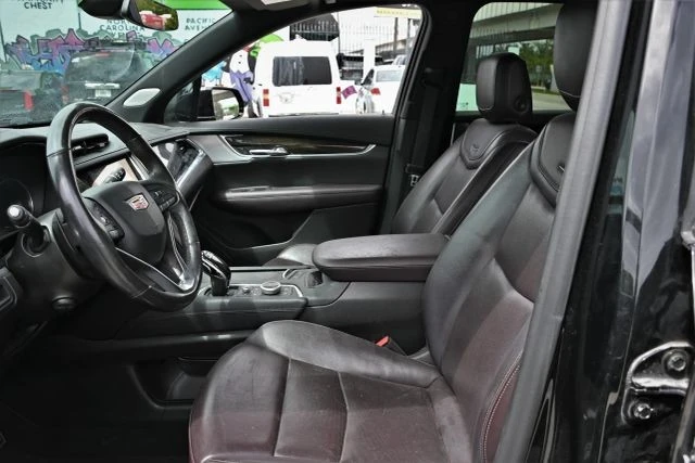 2021 Cadillac XT6 - Image 9 of 18
