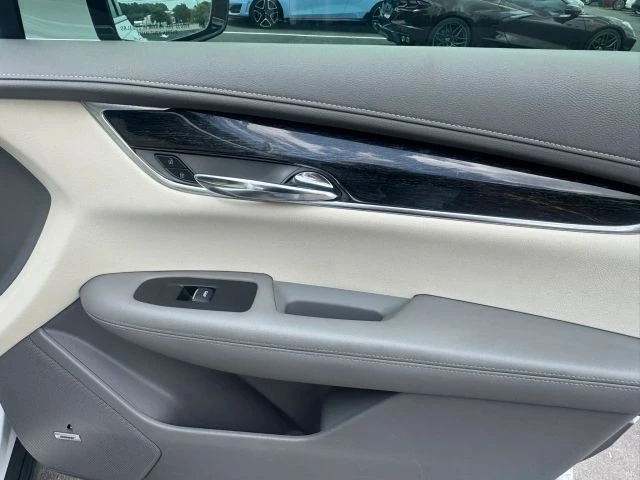 2021 Cadillac XT6 - Image 24 of 31
