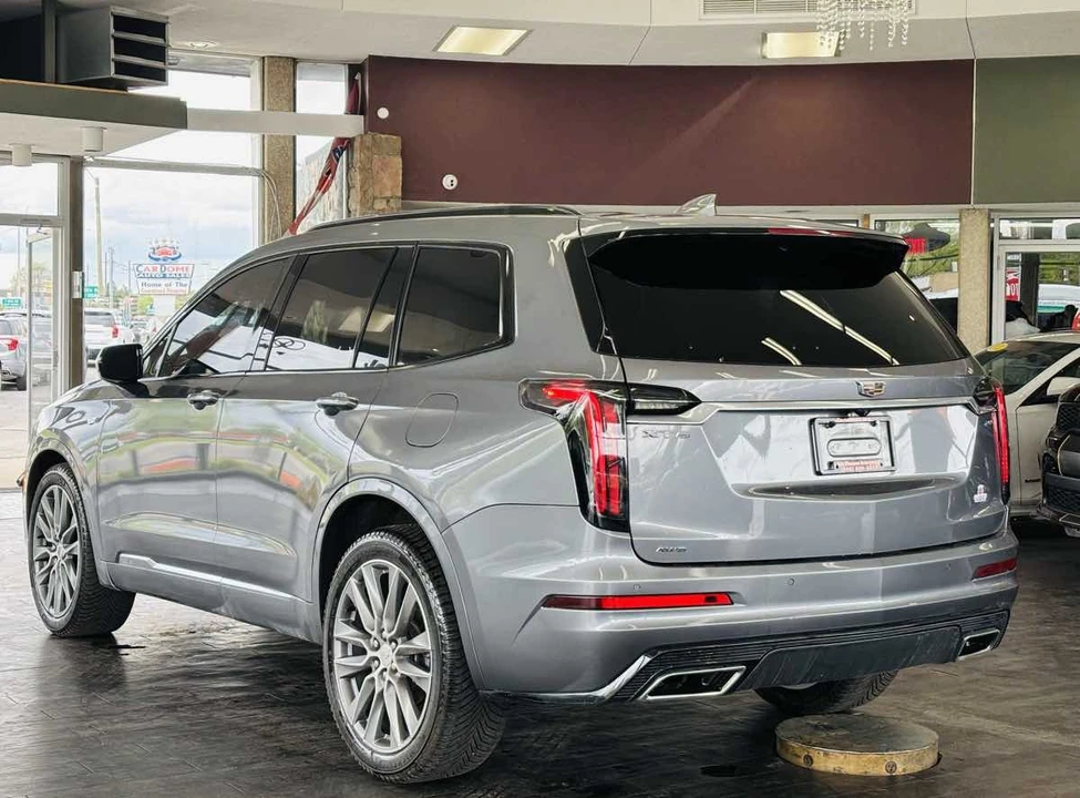 2021 Cadillac XT6 - Image 14 of 31