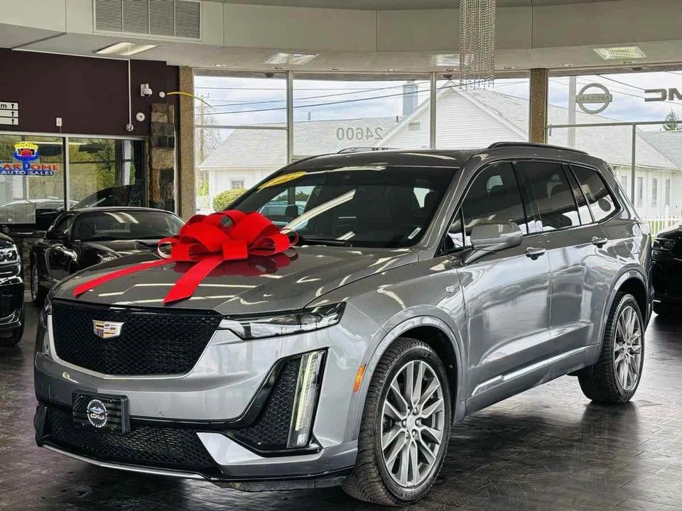 2021 Cadillac XT6 - Image 17 of 31