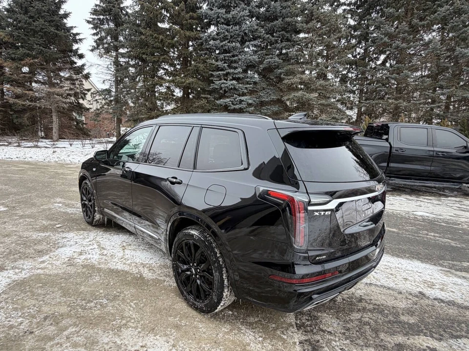 2021 Cadillac XT6 - Image 9 of 21