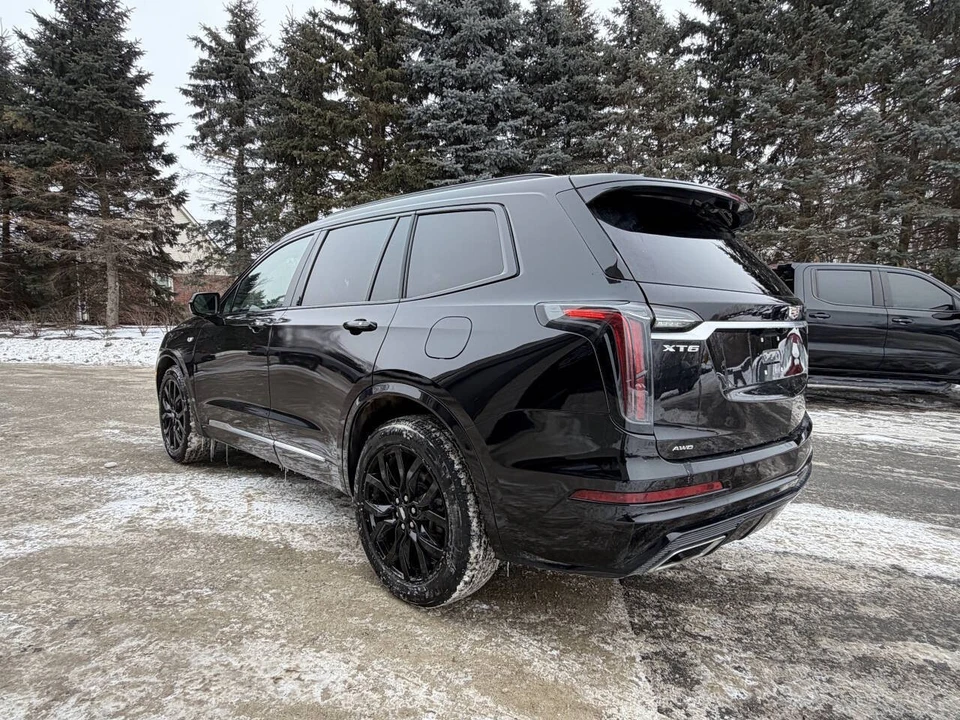 2021 Cadillac XT6 - Image 11 of 21