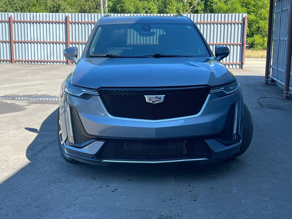 2021 Cadillac XT6 - Image 2 of 31