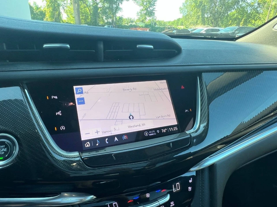 2021 Cadillac XT6 - Image 27 of 31