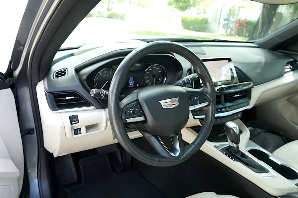 2021 Cadillac CT4 - Image 17 of 20