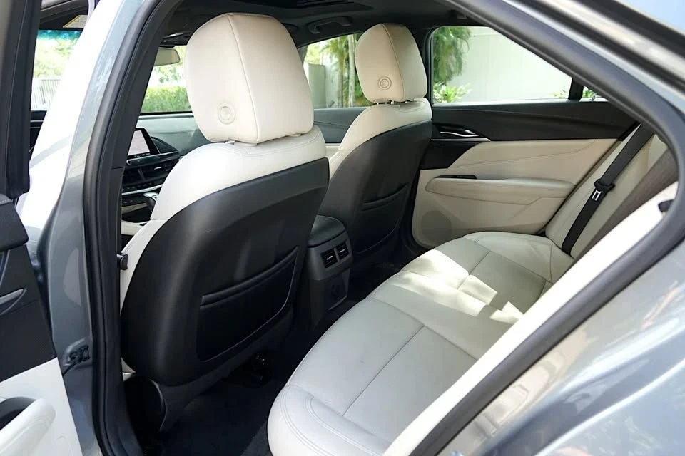 2021 Cadillac CT4 - Image 15 of 20