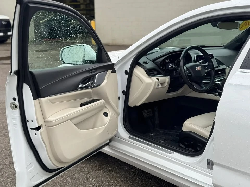2021 Cadillac CT4 - Image 9 of 20