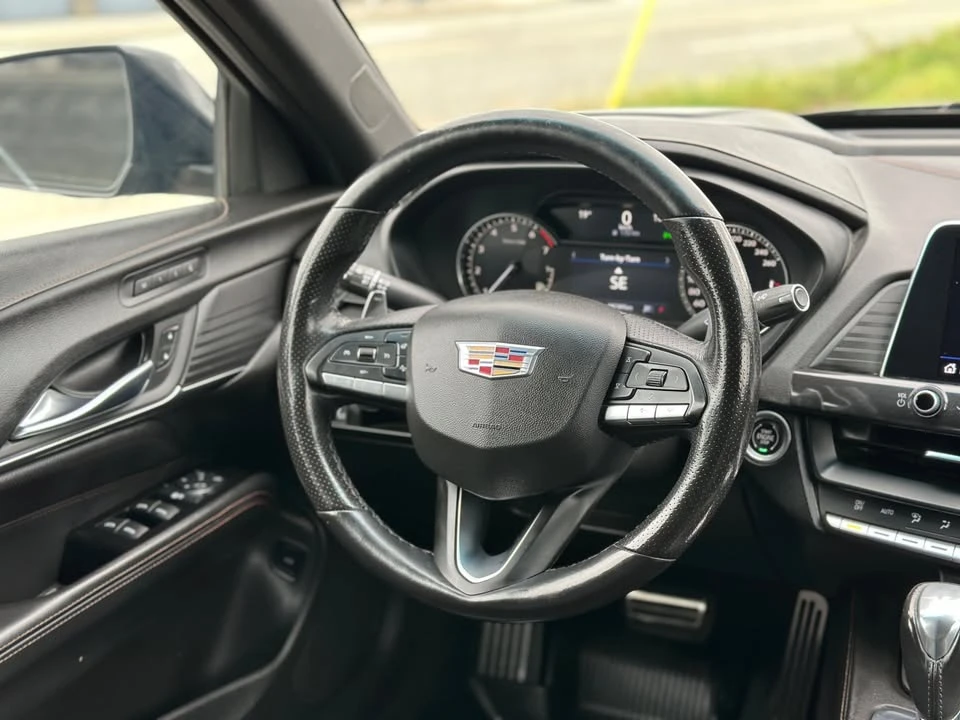 2021 Cadillac CT4 - Image 11 of 20