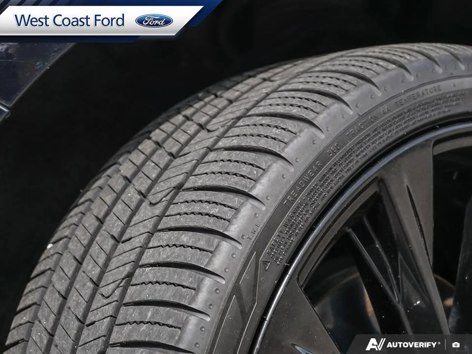 2021 Cadillac CT4 - Image 15 of 16