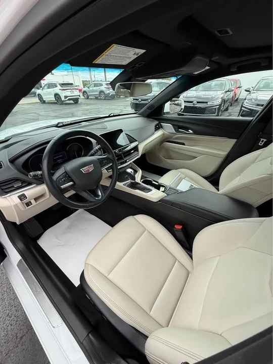 2021 Cadillac CT4 - Image 9 of 11