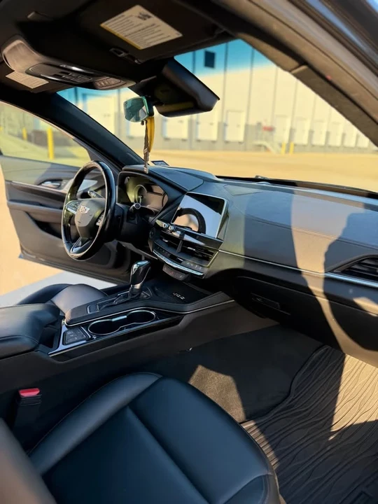 2021 Cadillac CT4 - Image 11 of 15