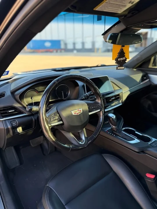 2021 Cadillac CT4 - Image 10 of 15